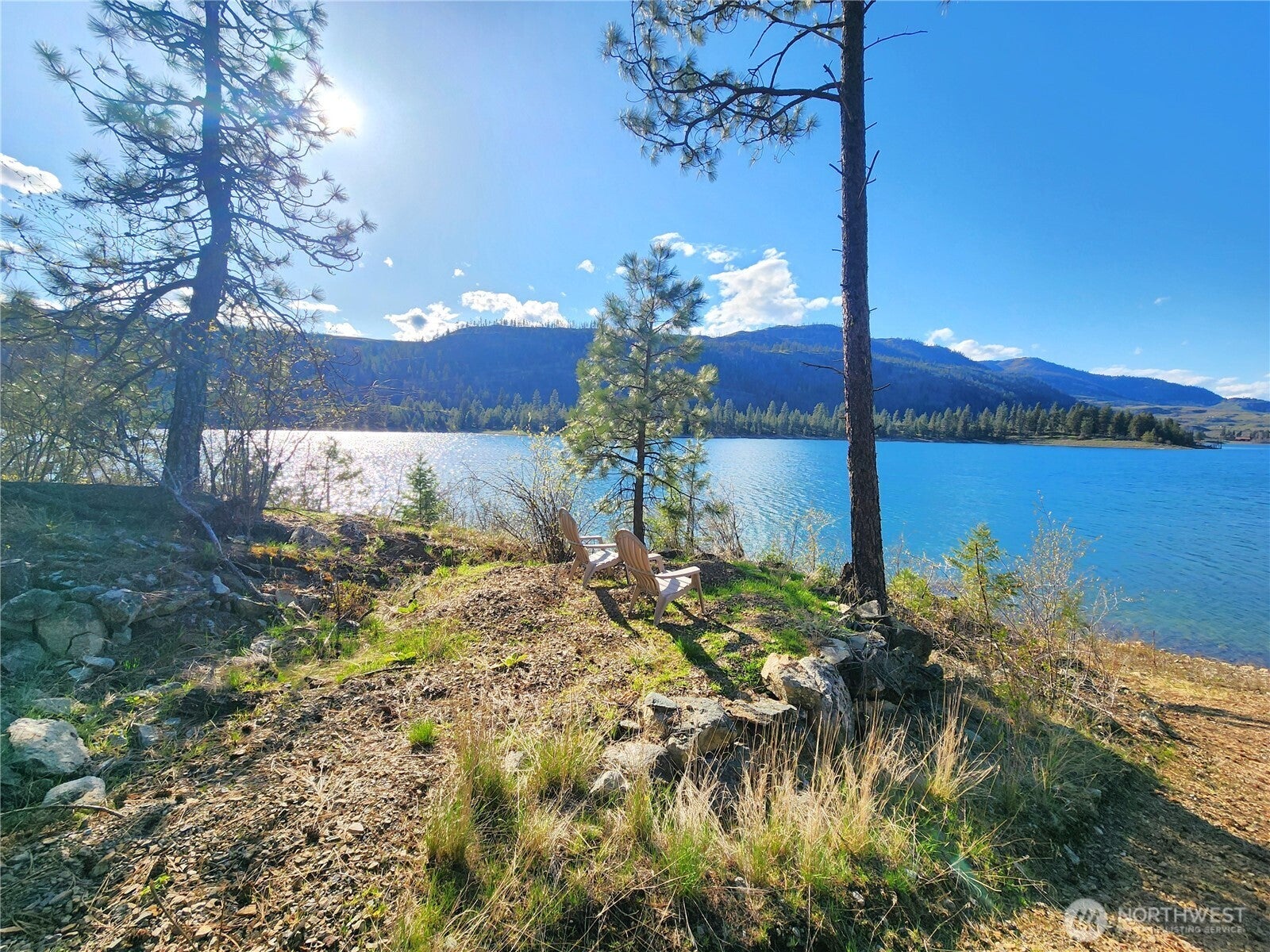 Oroville, Washington, 98844, United States, 2 Bedrooms Bedrooms, ,Residential,For Sale,2001782