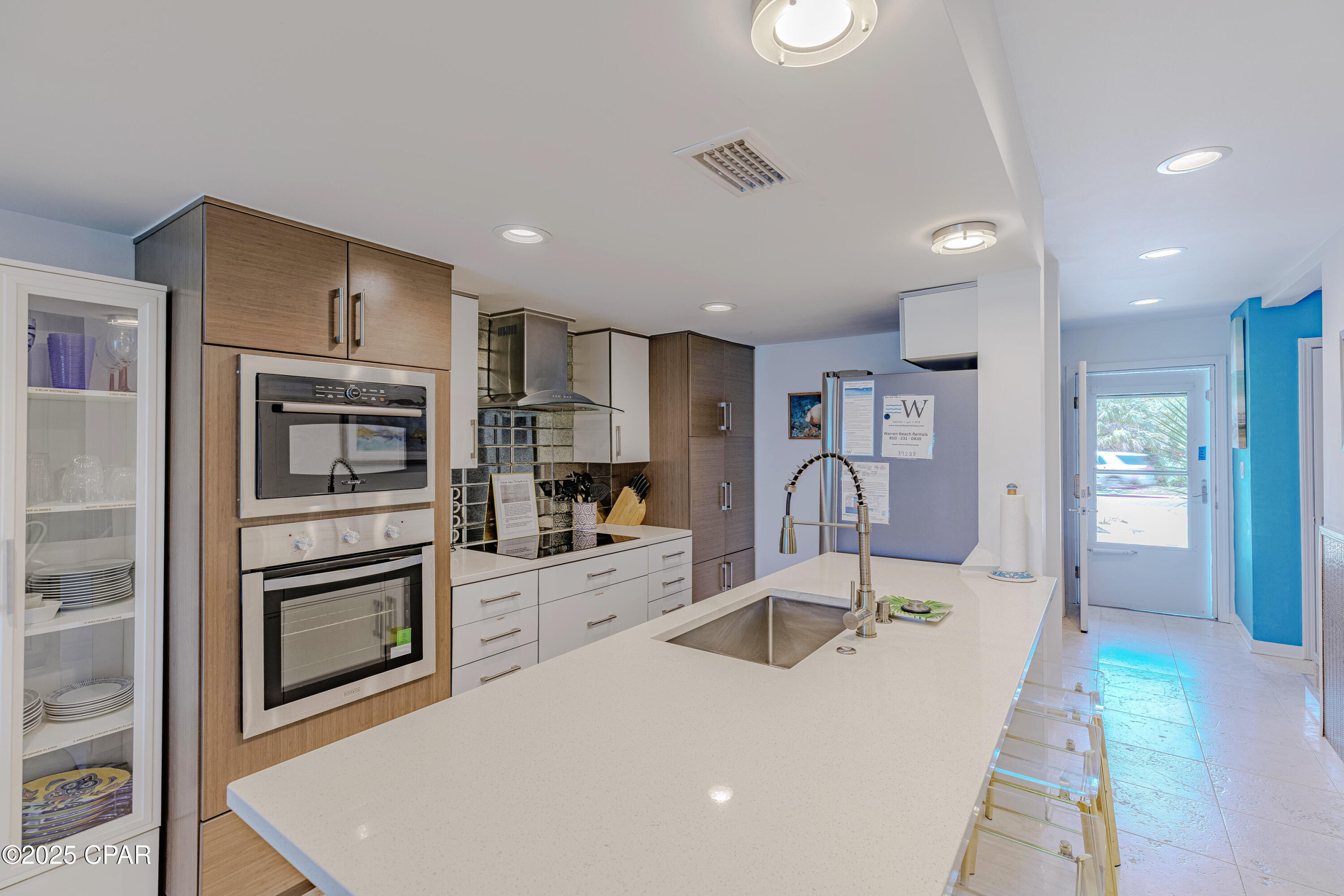 Panama City Beach, Florida, 32413, United States, 2 Bedrooms Bedrooms, ,3 BathroomsBathrooms,Residential,For Sale,1840891