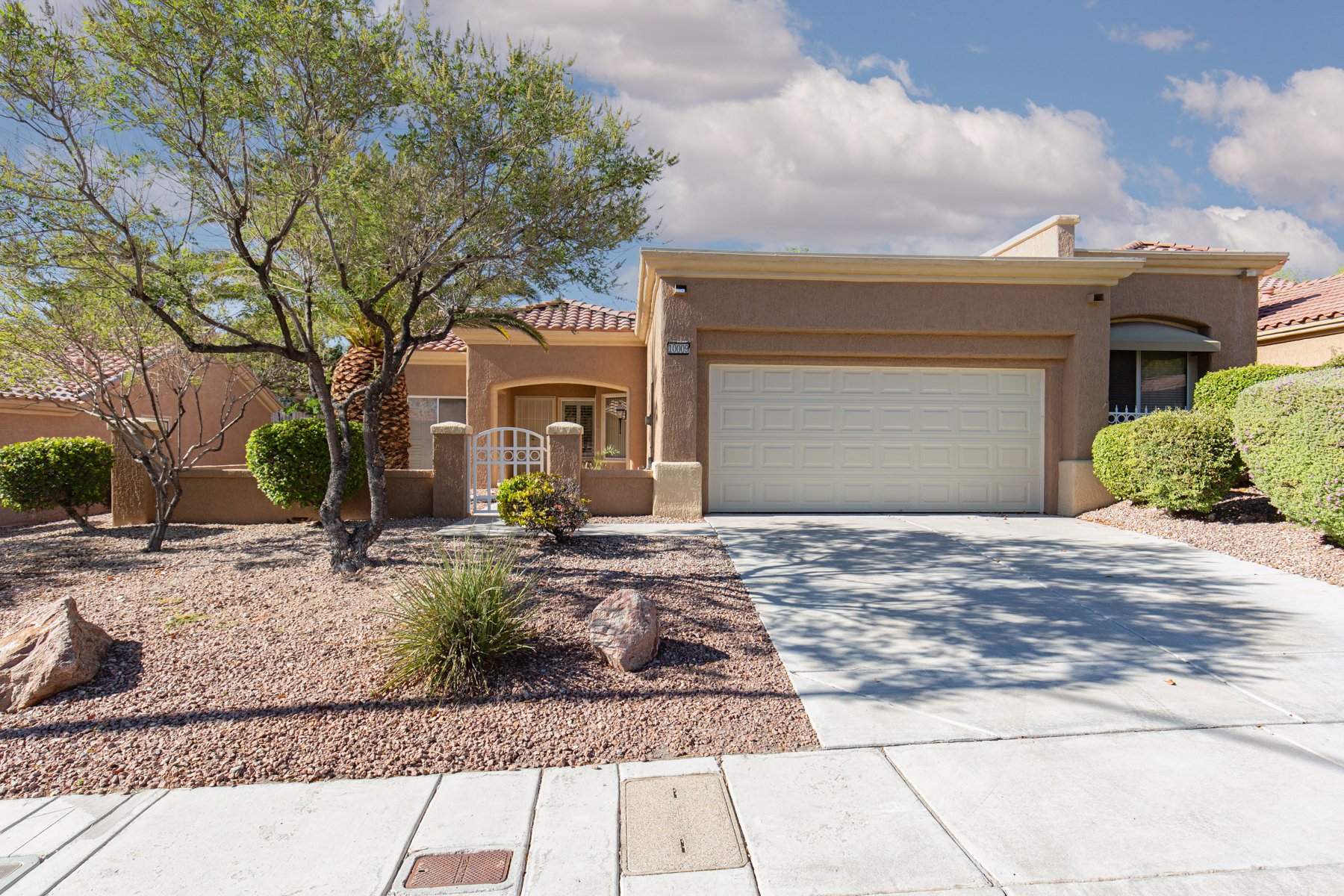 Arbuckle Dr, Las Vegas, NV 89134 #1