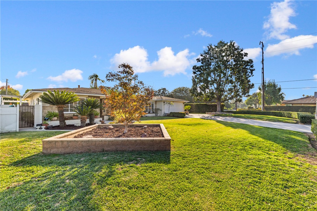 Arcadia, California, 91007, United States, 3 Bedrooms Bedrooms, ,2 BathroomsBathrooms,Residential,For Sale,1989649