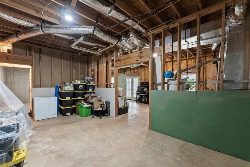 Cumming, Georgia, 30041, United States, 4 Bedrooms Bedrooms, ,3 BathroomsBathrooms,Residential,For Sale,1928883