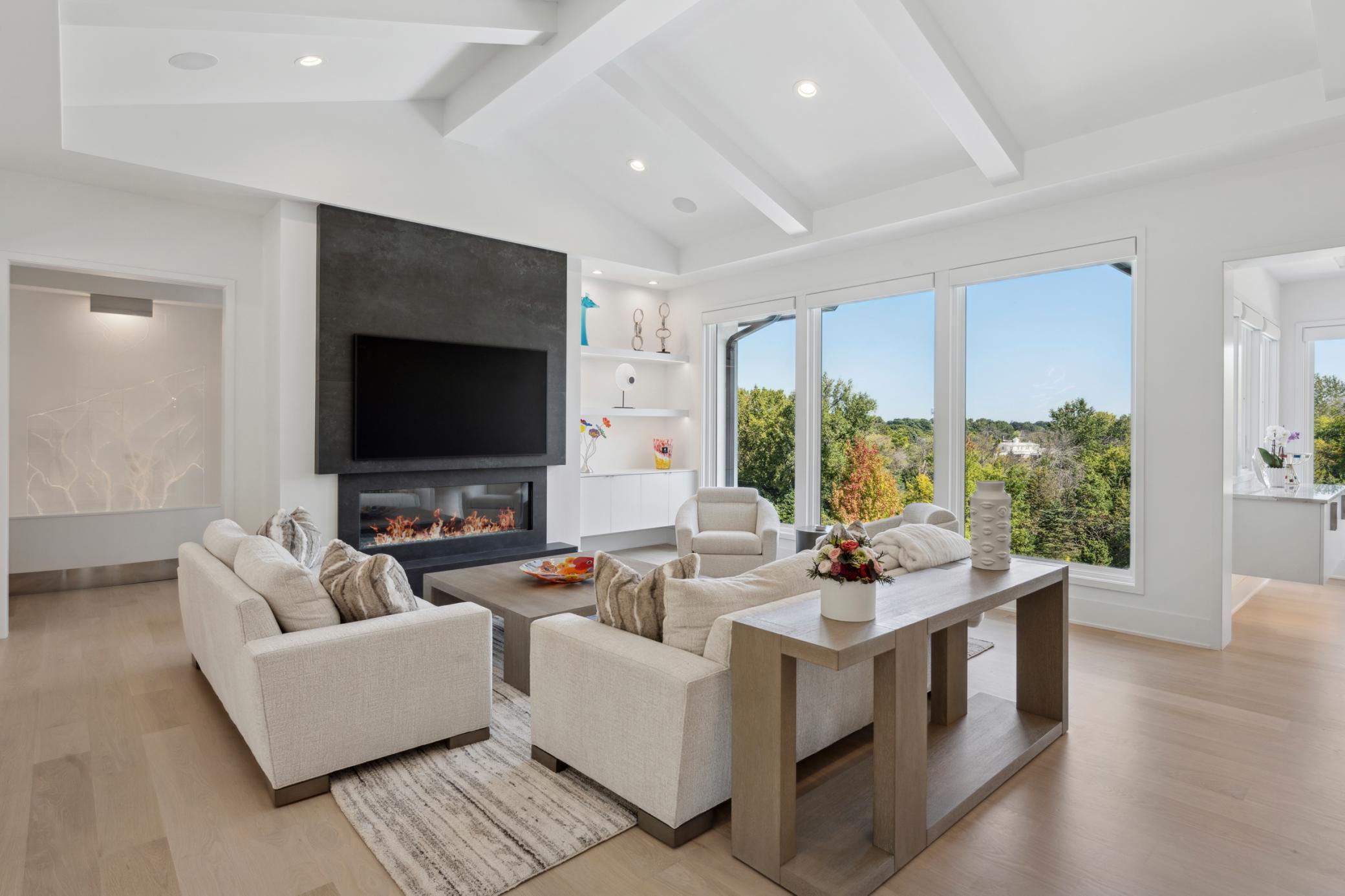 Chanhassen, Minnesota, 55317, United States, 4 Bedrooms Bedrooms, ,4 BathroomsBathrooms,Residential,For Sale,1994530