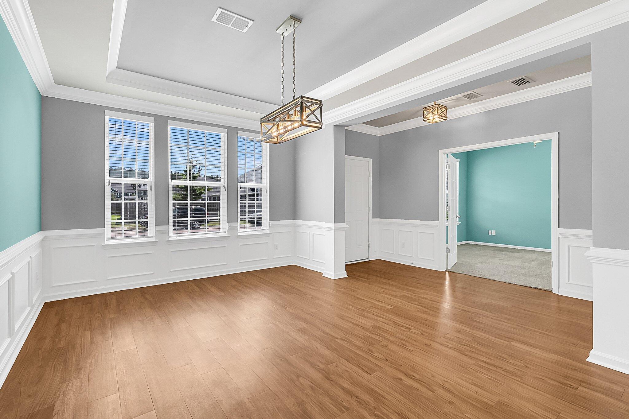Summerville, South Carolina, 29486, United States, 5 Bedrooms Bedrooms, ,5 BathroomsBathrooms,Residential,For Sale,1887830