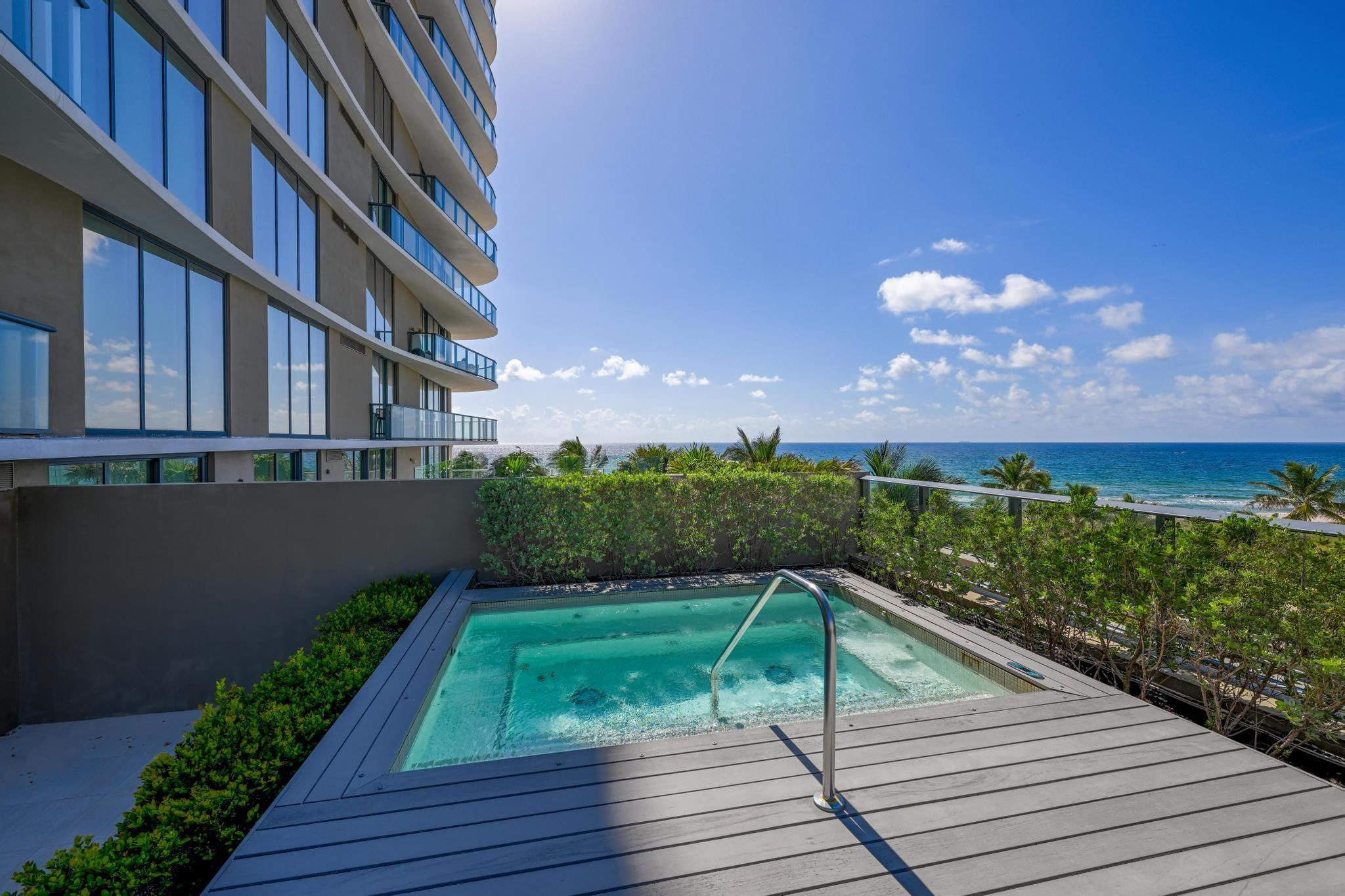 Pompano Beach, Florida, 33062, United States, 3 Bedrooms Bedrooms, ,3 BathroomsBathrooms,Residential,For Sale,1810568
