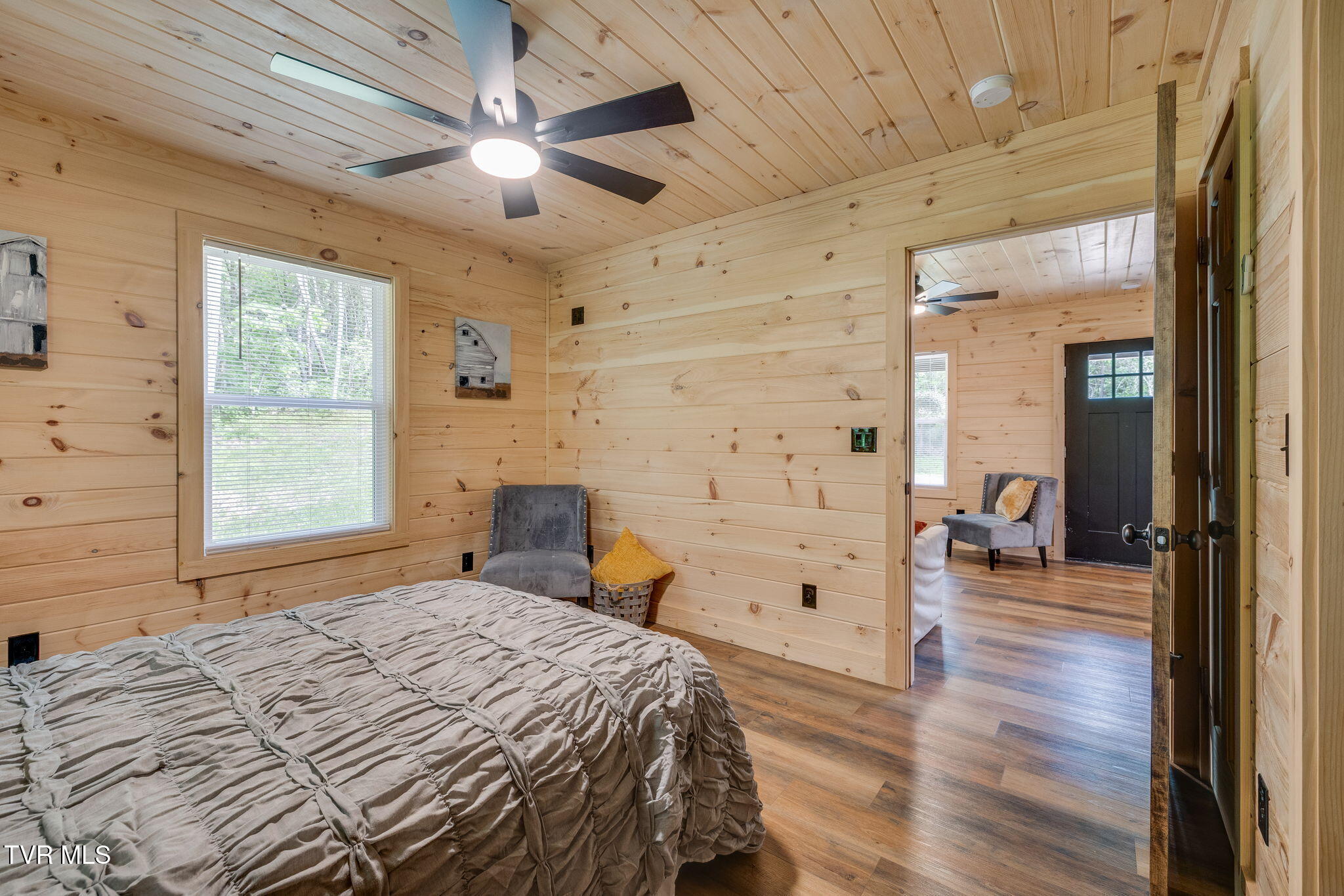 Kingsport, Tennessee, 37660, United States, 1 Bedroom Bedrooms, ,1 BathroomBathrooms,Residential,For Sale,1973991