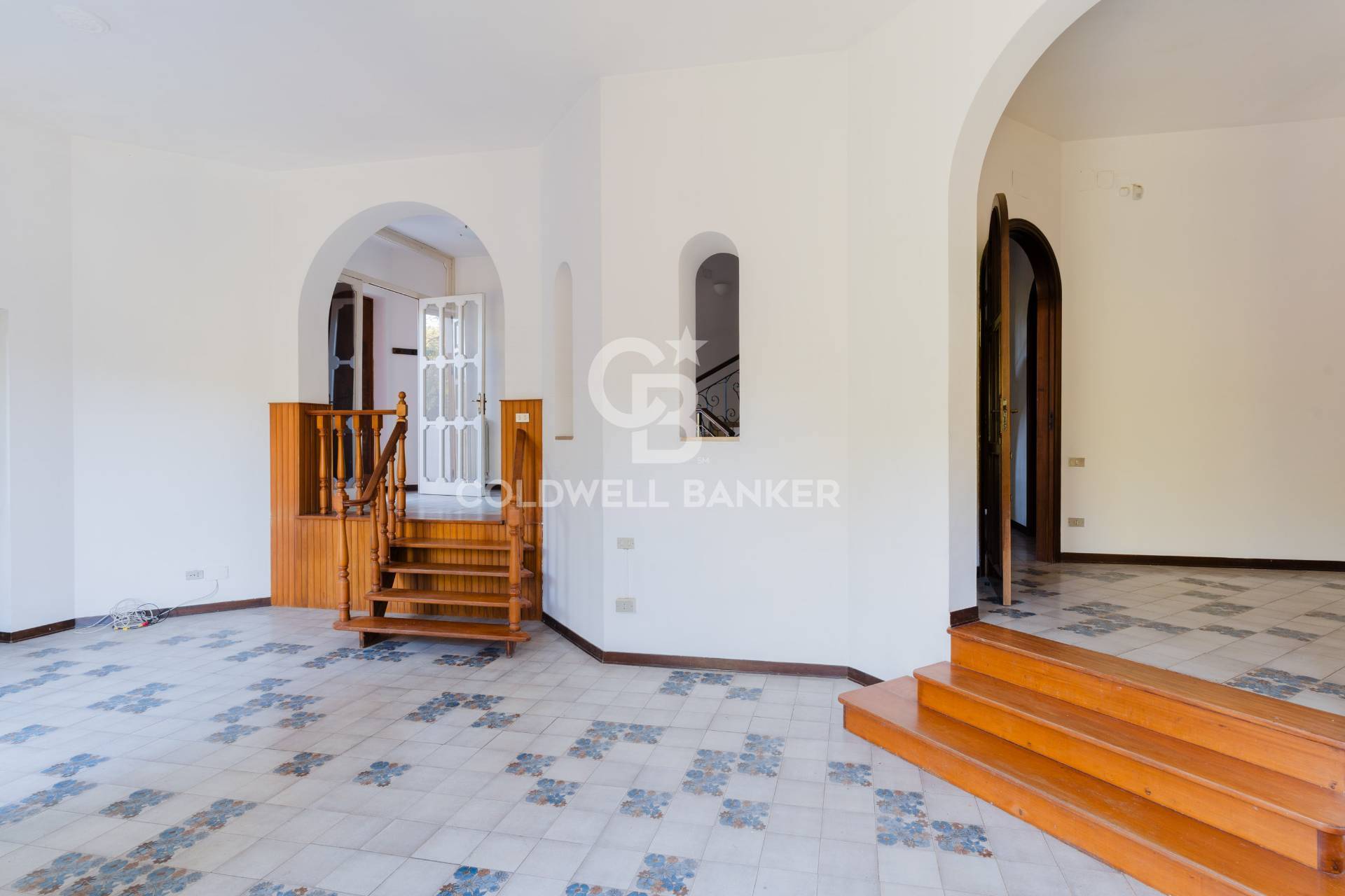 Bari, Bari, 70100, IT, 3 Bedrooms Bedrooms, ,3 BathroomsBathrooms,Residential,For Sale,1991647