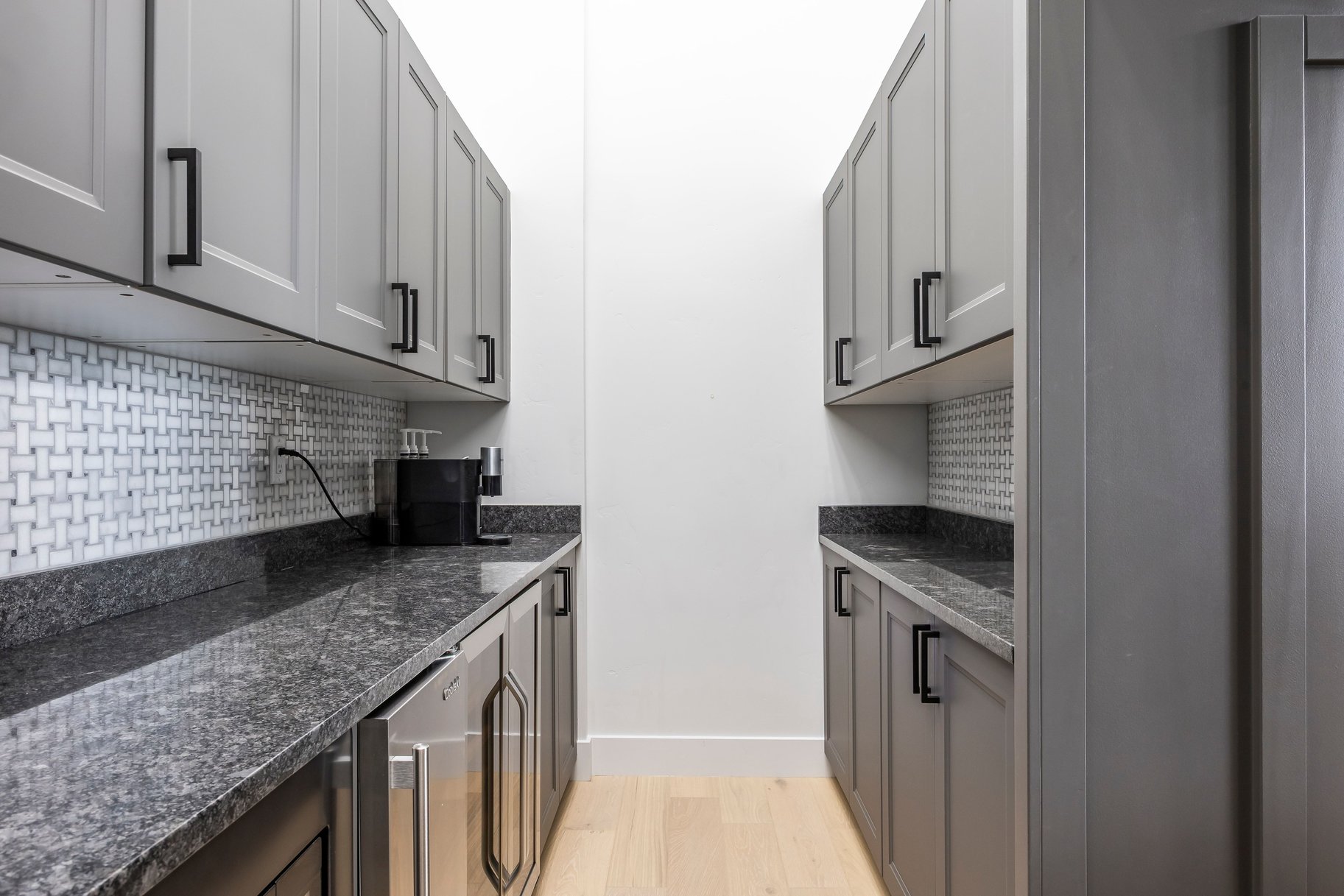  Luxury Inside and Out with Mountain Views - 物件實景