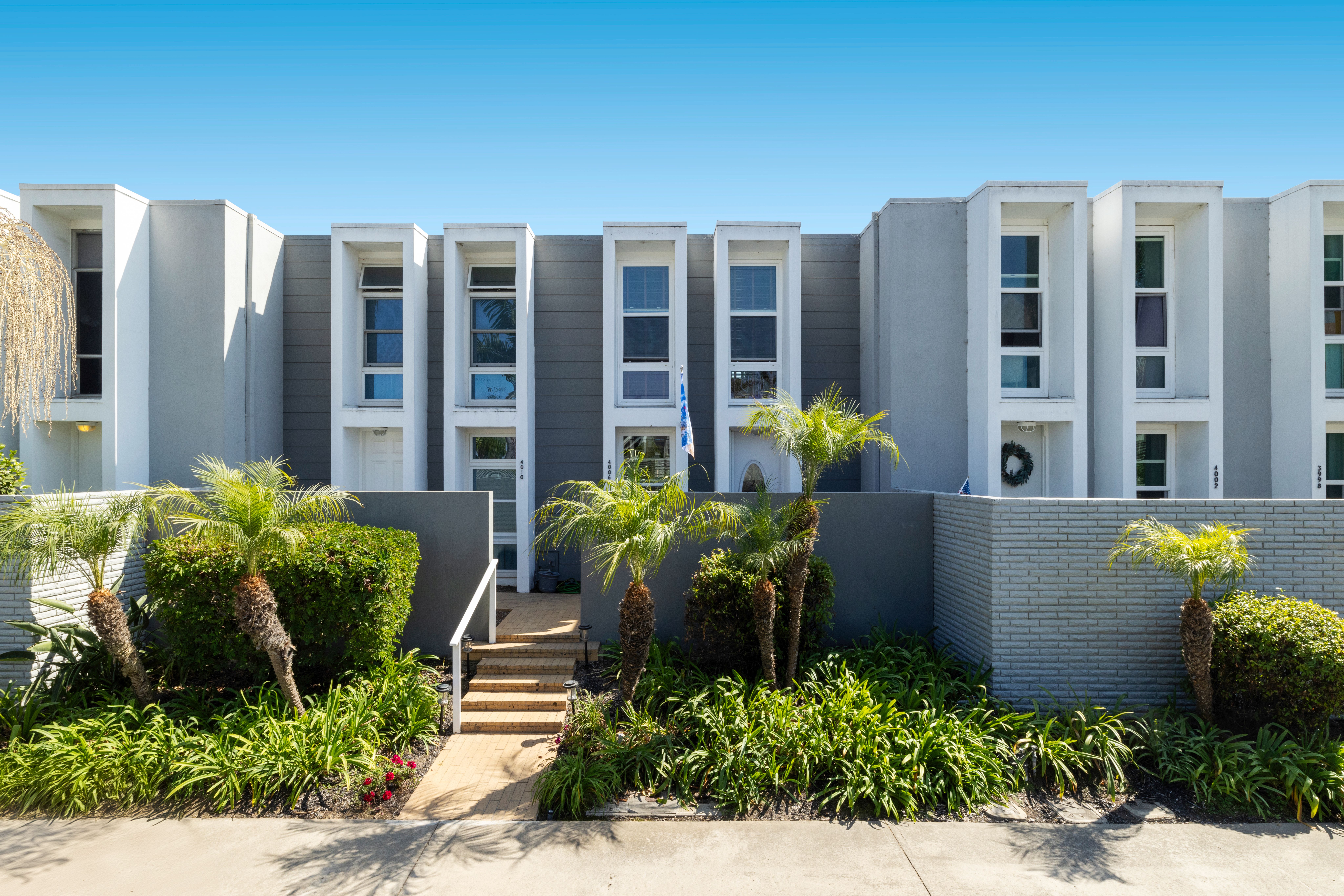 Huntington Beach, CA 92649