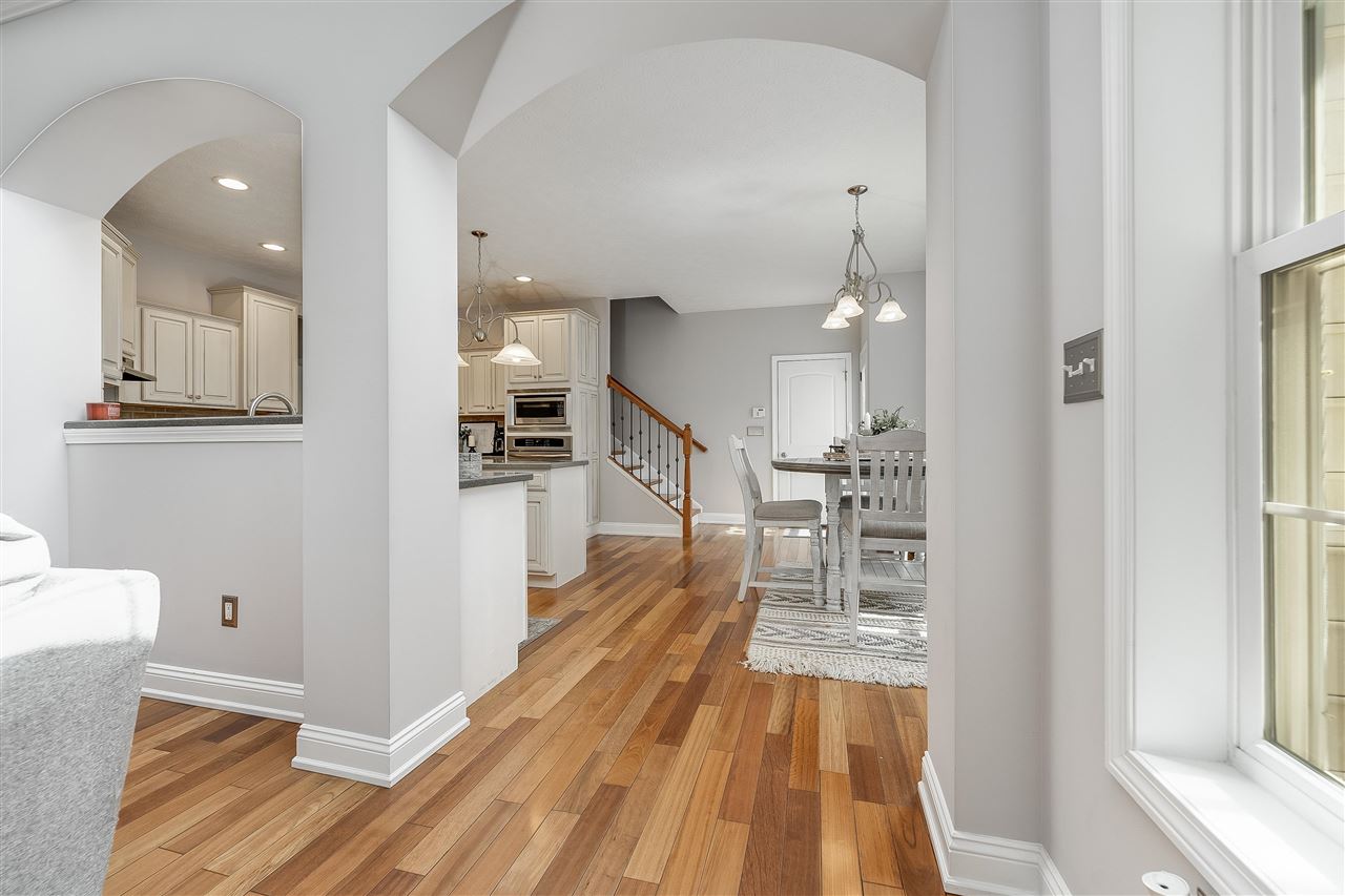 Richmond, Indiana, 47374, United States, 4 Bedrooms Bedrooms, ,4 BathroomsBathrooms,Residential,For Sale,1956256