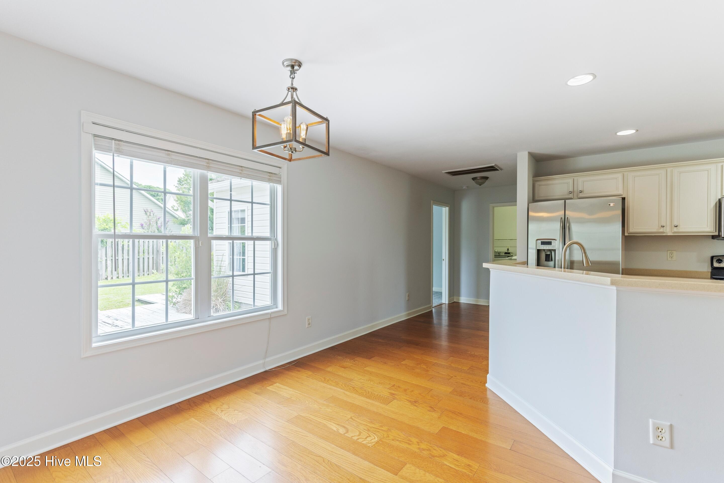 Wilmington, North Carolina, 28412, United States, 4 Bedrooms Bedrooms, ,3 BathroomsBathrooms,Residential,For Sale,1932044