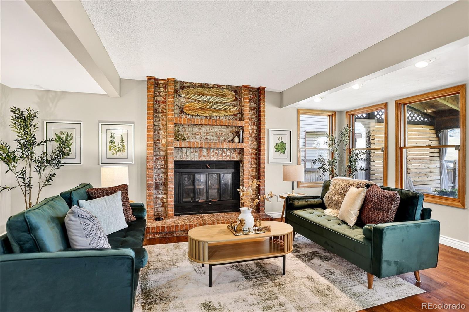 Littleton, Colorado, 80127, United States, 4 Bedrooms Bedrooms, ,2 BathroomsBathrooms,Residential,For Sale,2003001