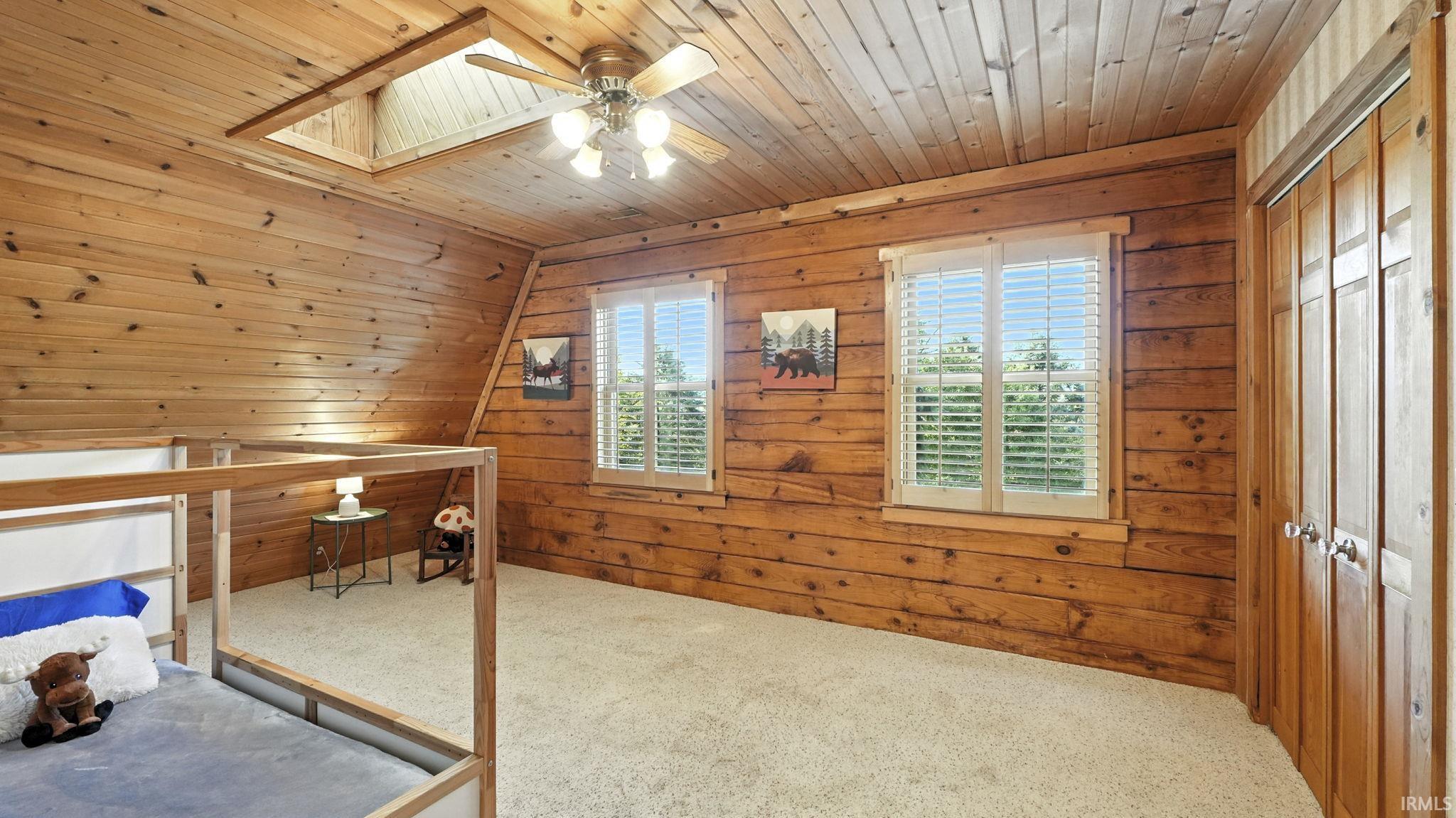 Columbia City, Indiana, 46725-7594, United States, 4 Bedrooms Bedrooms, ,2 BathroomsBathrooms,Residential,For Sale,1938058