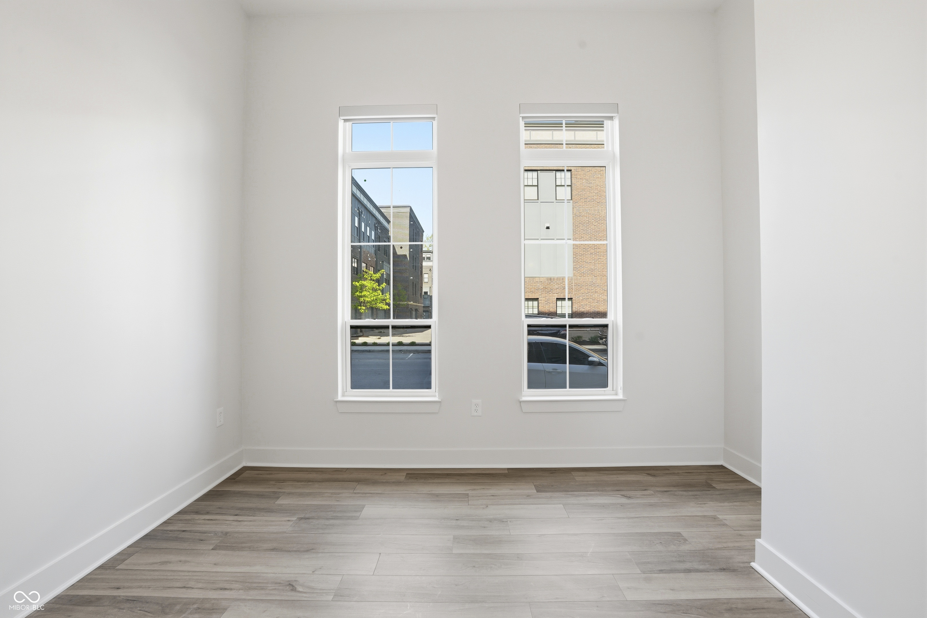 Carmel, Indiana, 46032, United States, 3 Bedrooms Bedrooms, ,3 BathroomsBathrooms,Residential,For Sale,2023630