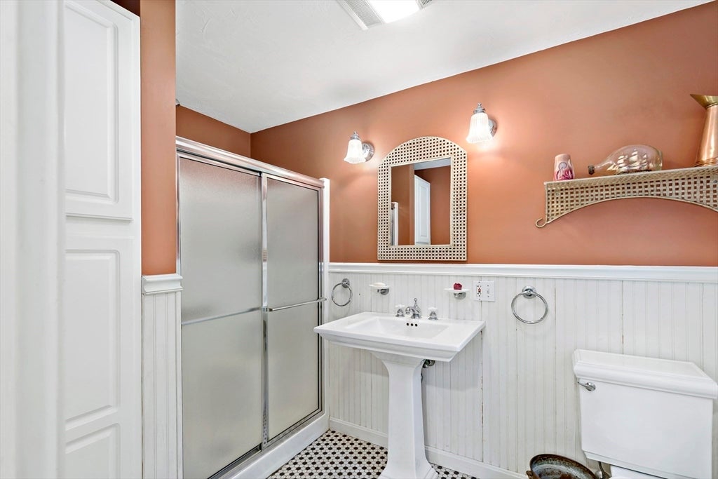 Carver, Massachusetts, 02330, United States, 3 Bedrooms Bedrooms, ,3 BathroomsBathrooms,Residential,For Sale,1929096