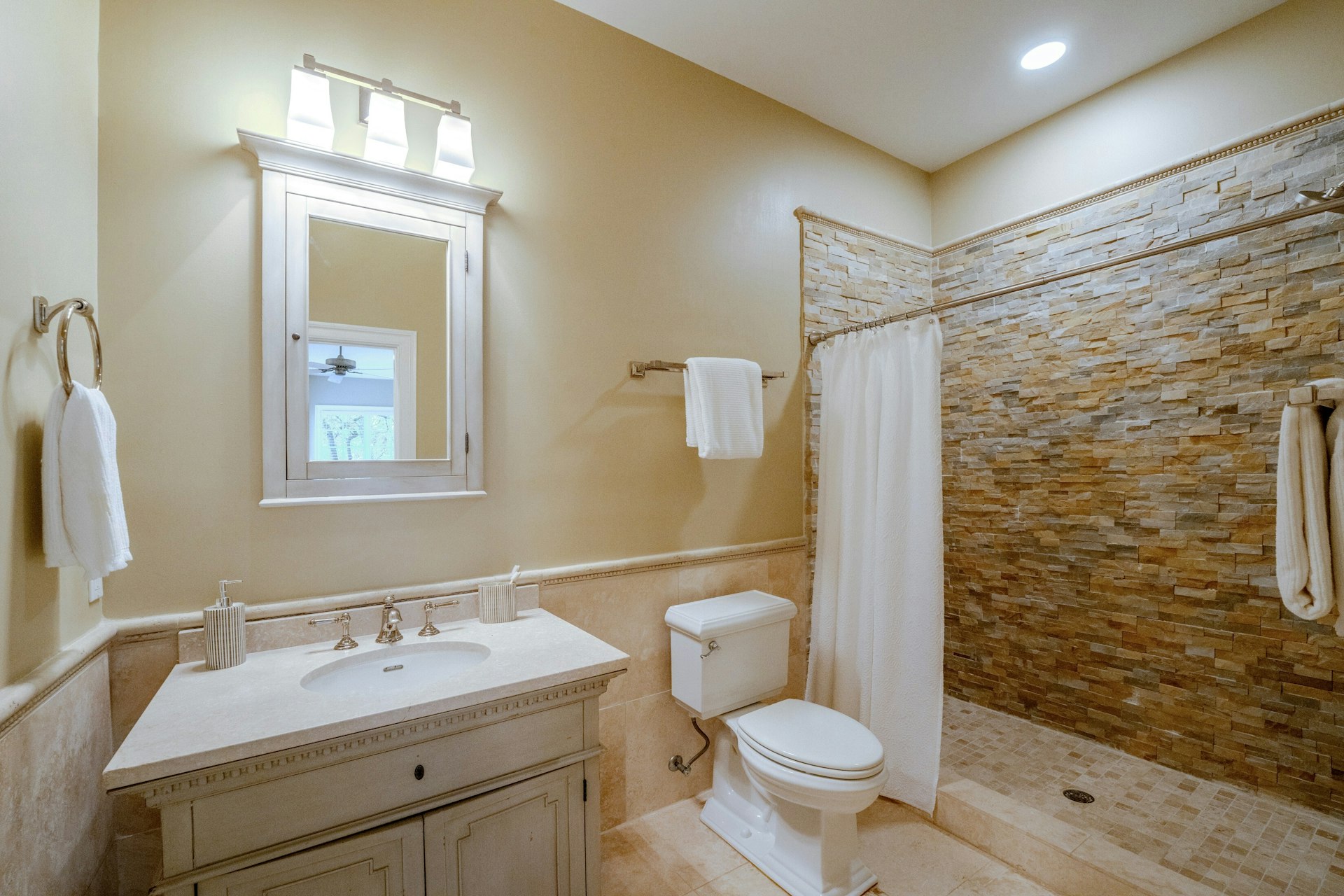  40321 Beacon Hill Drive, Leesburg, VA 20176 - 物件實景