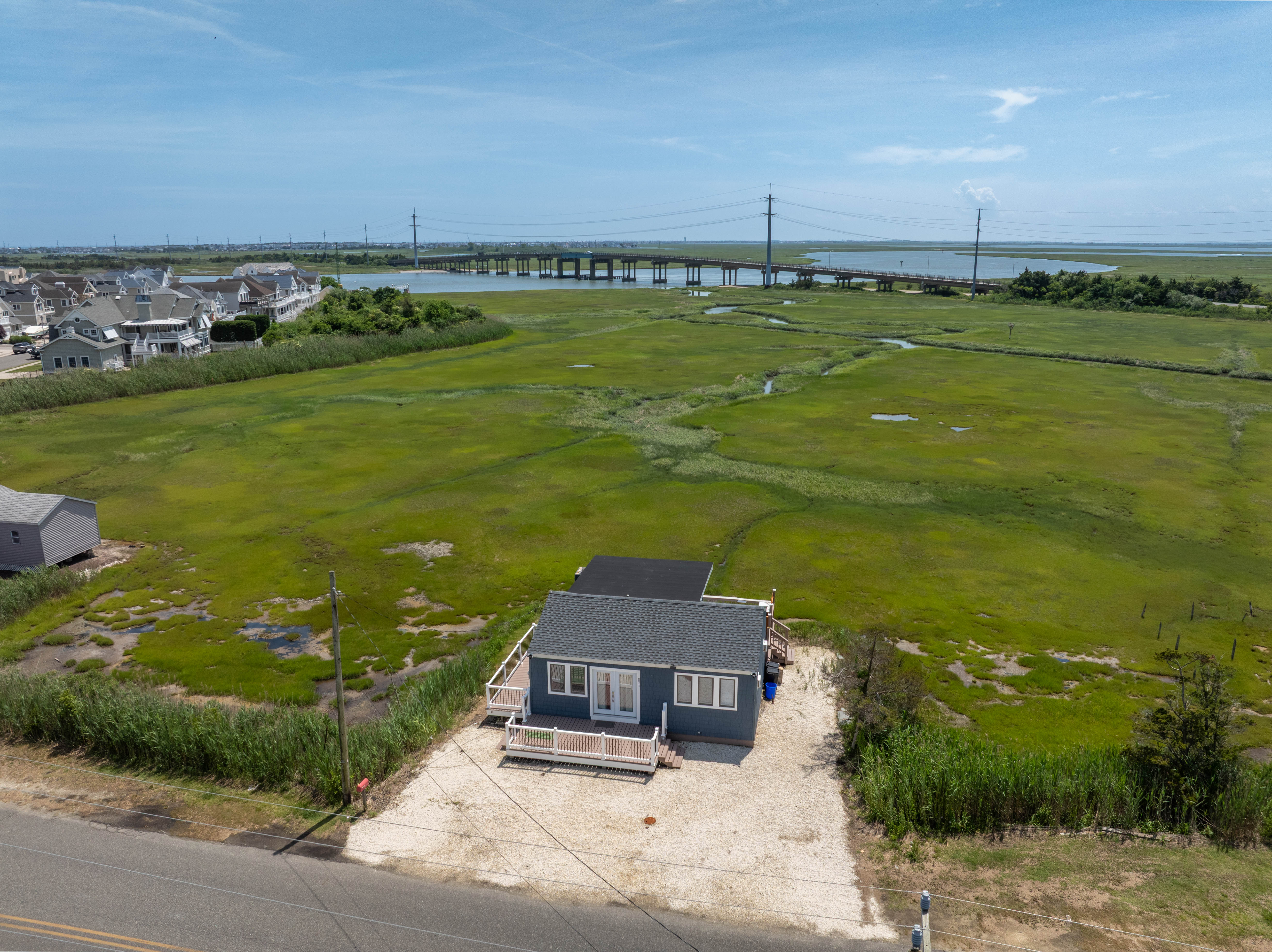  571 Avalon Boulevard - 物件實景