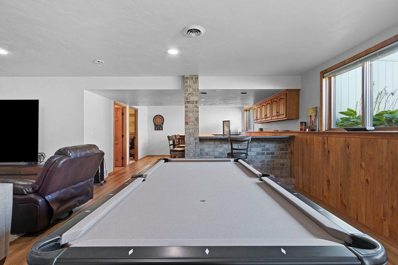 GREEN BAY, Wisconsin, 54302, United States, 3 Bedrooms Bedrooms, ,4 BathroomsBathrooms,Residential,For Sale,1818314