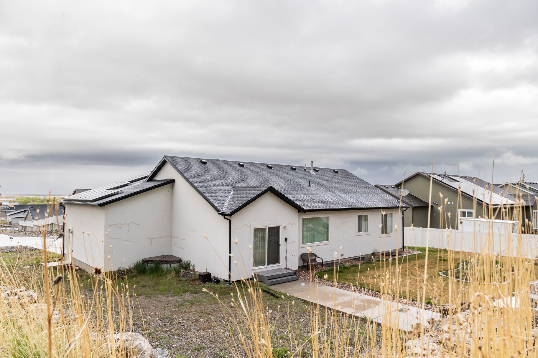  Fresh Lakepoint Find with Fast Airport Access - 物件實景