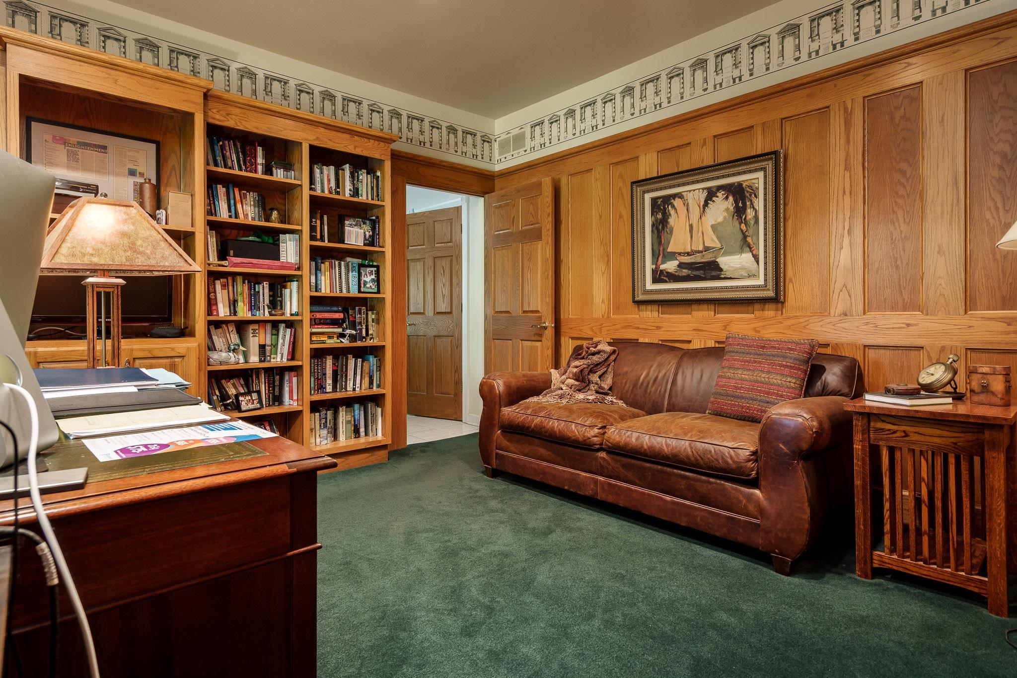 Rockford, Illinois, 61107, United States, 4 Bedrooms Bedrooms, ,5 BathroomsBathrooms,Residential,For Sale,1928082