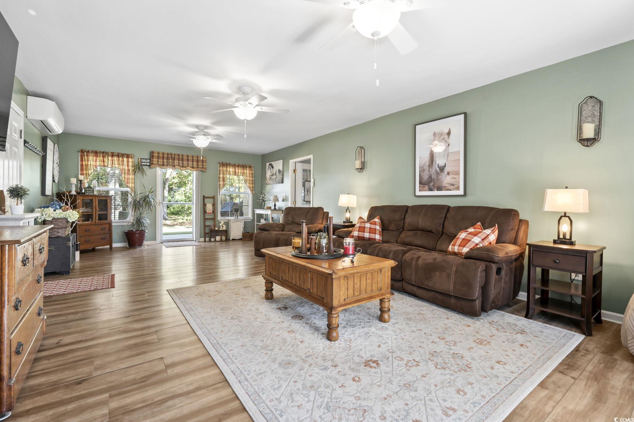 Murrells Inlet, South Carolina, 29576, United States, 5 Bedrooms Bedrooms, ,4 BathroomsBathrooms,Residential,For Sale,1988328