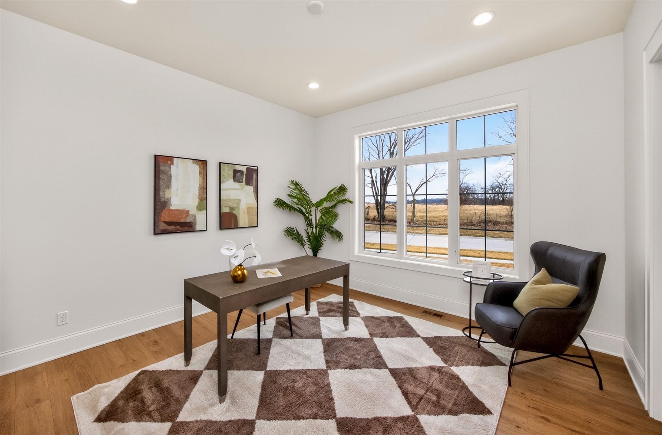 Pella, Iowa, 50219, United States, 5 Bedrooms Bedrooms, ,5 BathroomsBathrooms,Residential,For Sale,2019624