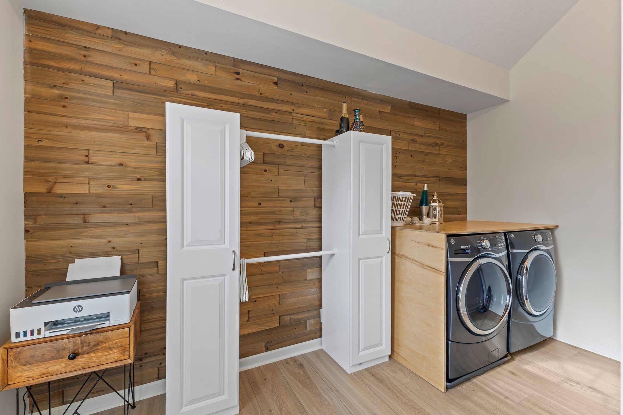 Antioch, Tennessee, 37013, United States, 3 Bedrooms Bedrooms, ,3 BathroomsBathrooms,Residential,For Sale,1994607