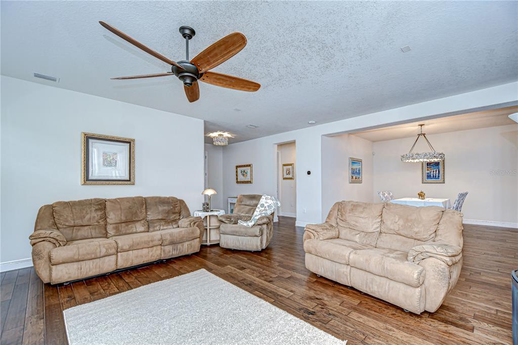 Tampa, Florida, 33625, United States, 3 Bedrooms Bedrooms, ,2 BathroomsBathrooms,Residential,For Sale,1989195