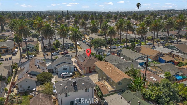 Los Angeles, California, 90062, United States, 5 Bedrooms Bedrooms, ,Residential,For Sale,1975907