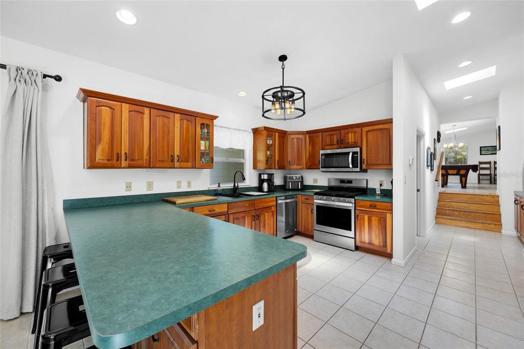 Gainesville, Florida, 32605, United States, 4 Bedrooms Bedrooms, ,3 BathroomsBathrooms,Residential,For Sale,1908257