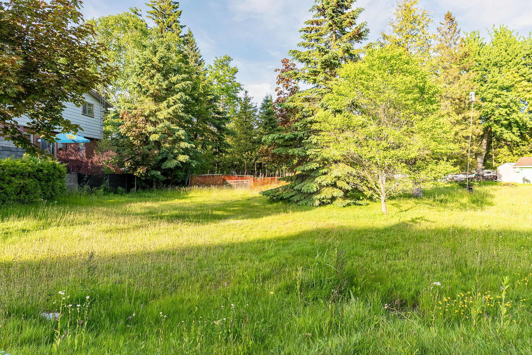  Prime Lot in Wasaga Beach - 物件實景