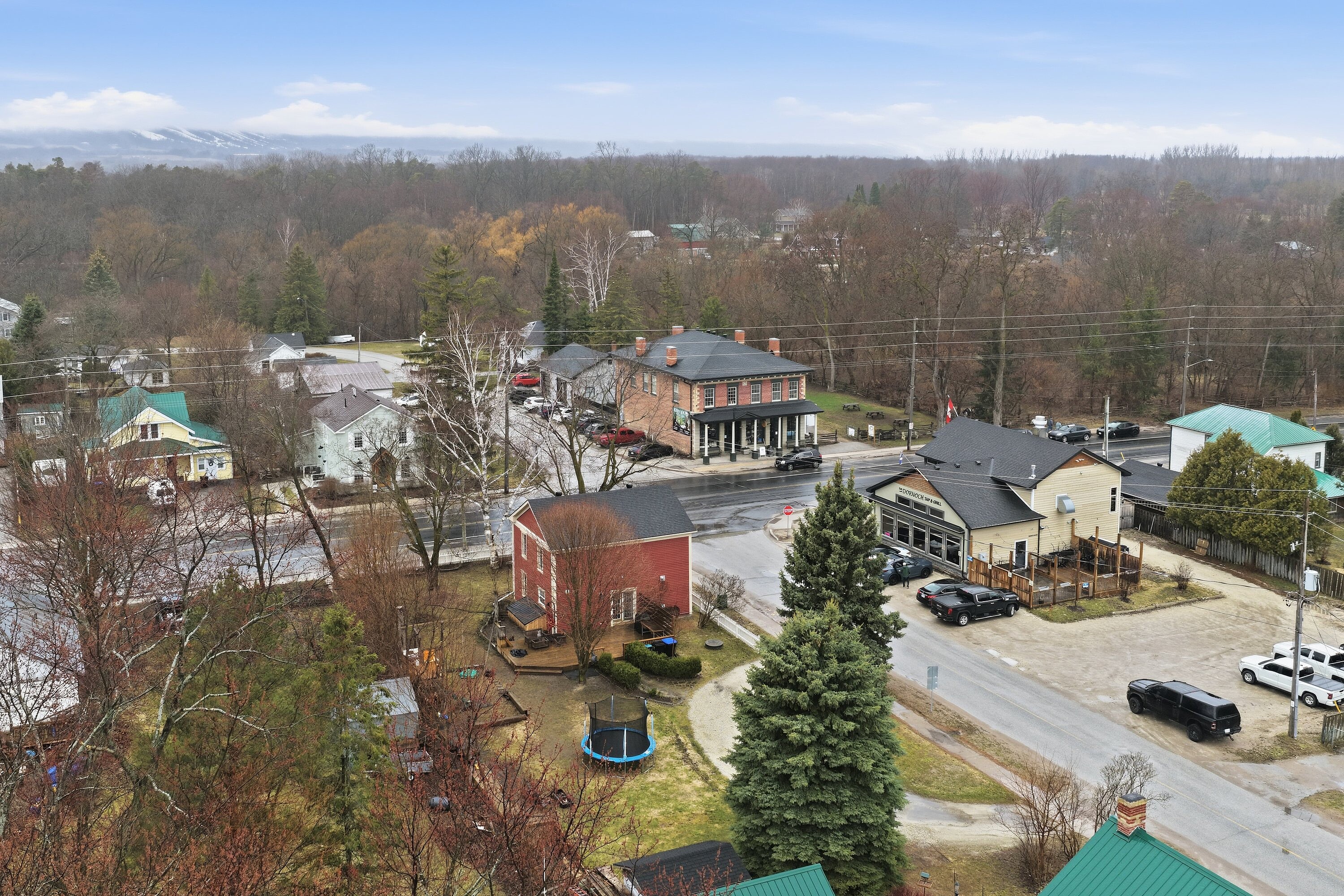  Prestigous 1/4 Acre Town Lot - 物件實景