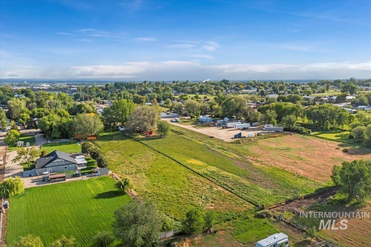 Nampa, Idaho, 83687, United States, 3 Bedrooms Bedrooms, ,2 BathroomsBathrooms,Residential,For Sale,1827445