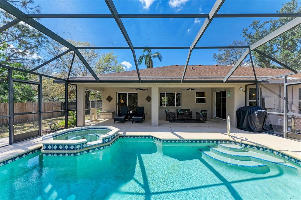 Bradenton, Florida, 34212, United States, 3 Bedrooms Bedrooms, ,2 BathroomsBathrooms,Residential,For Sale,1751964