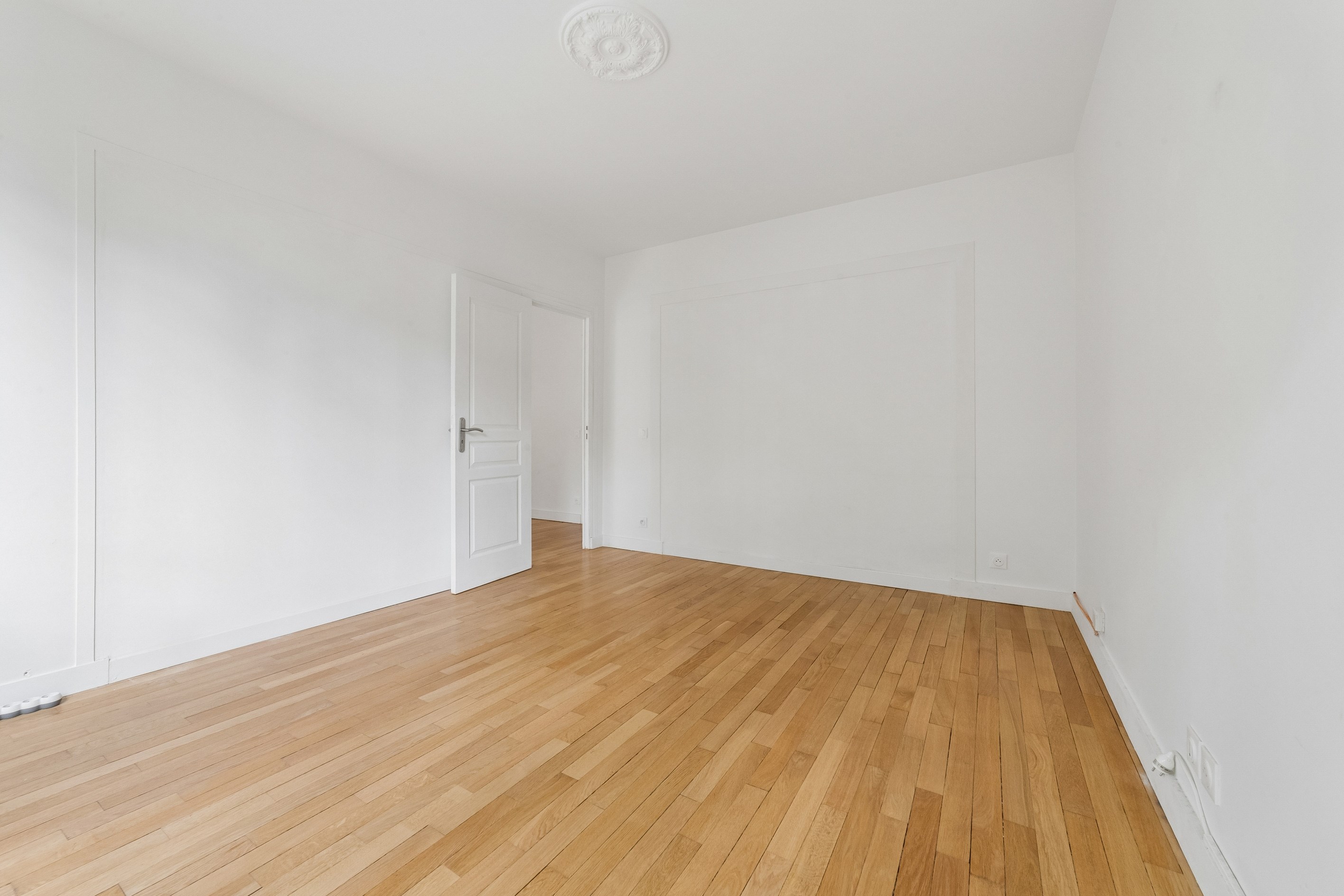  PARIS XVI - RANELAGH : Fully renovated one-bedroom apartment - 物件實景