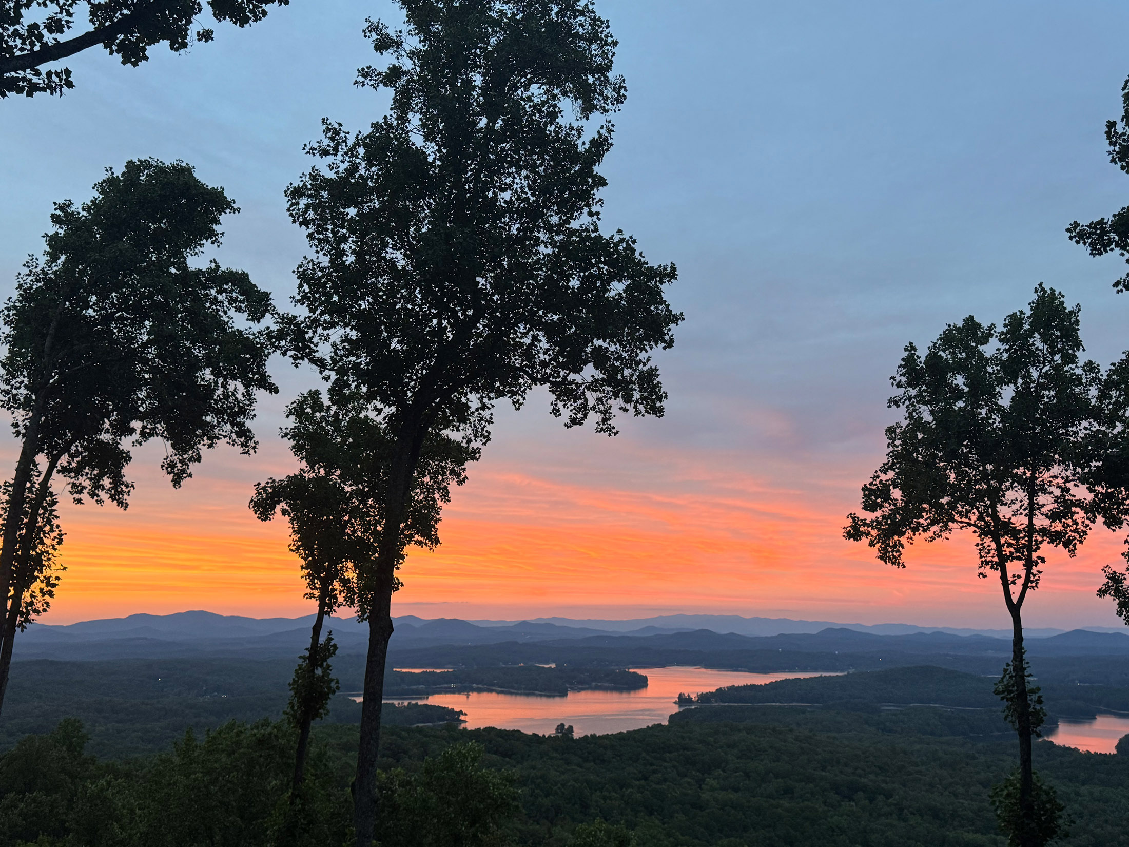  Contemporary Architectural Estate Overlooking Blue Ridge Lake - 物件實景