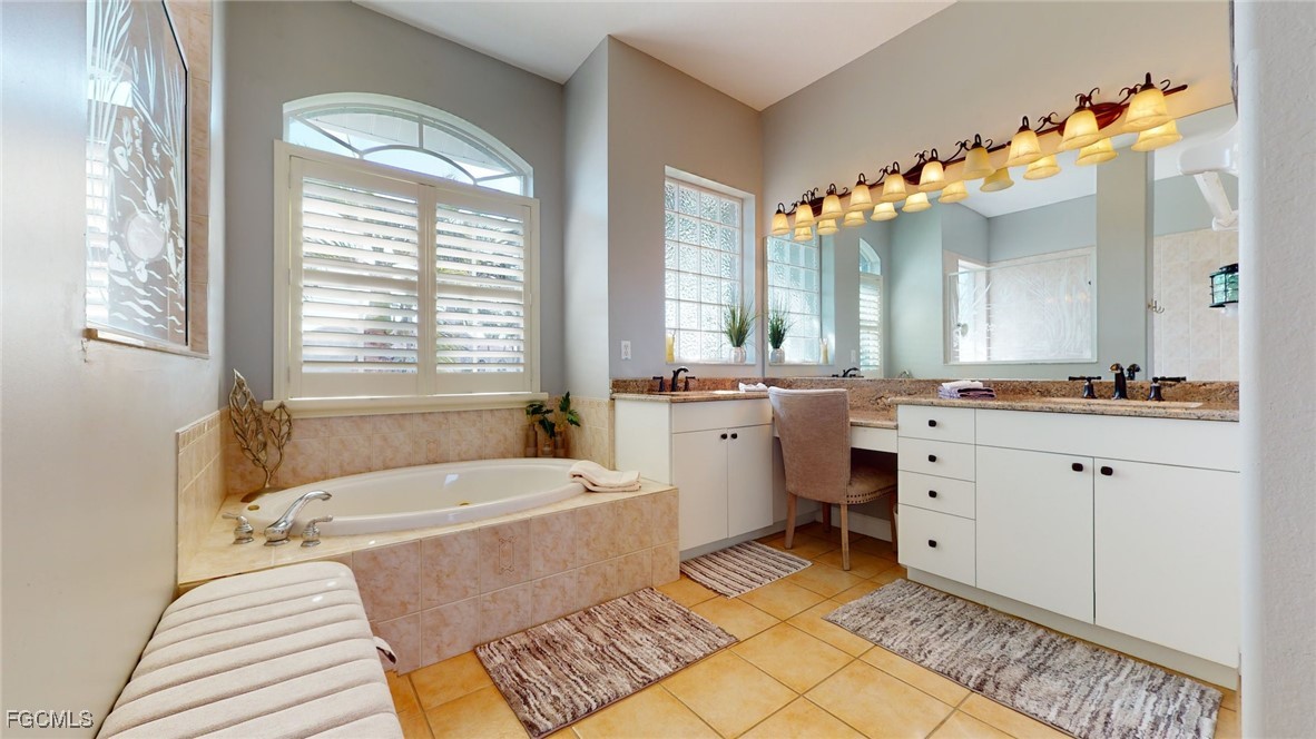 Cape Coral, Florida, 33914, United States, 4 Bedrooms Bedrooms, ,3 BathroomsBathrooms,Residential,For Sale,1926327