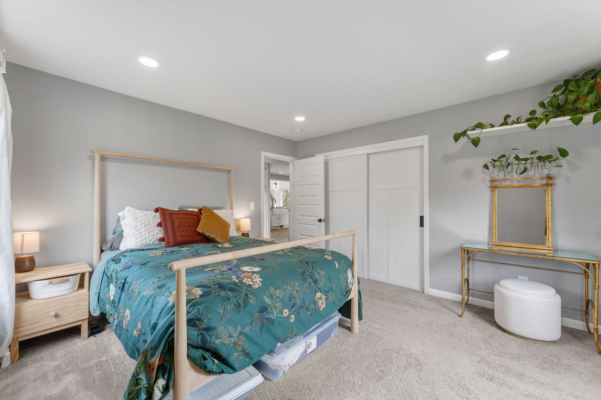  Stylish Renovation Meets Classic Charm - 物件實景