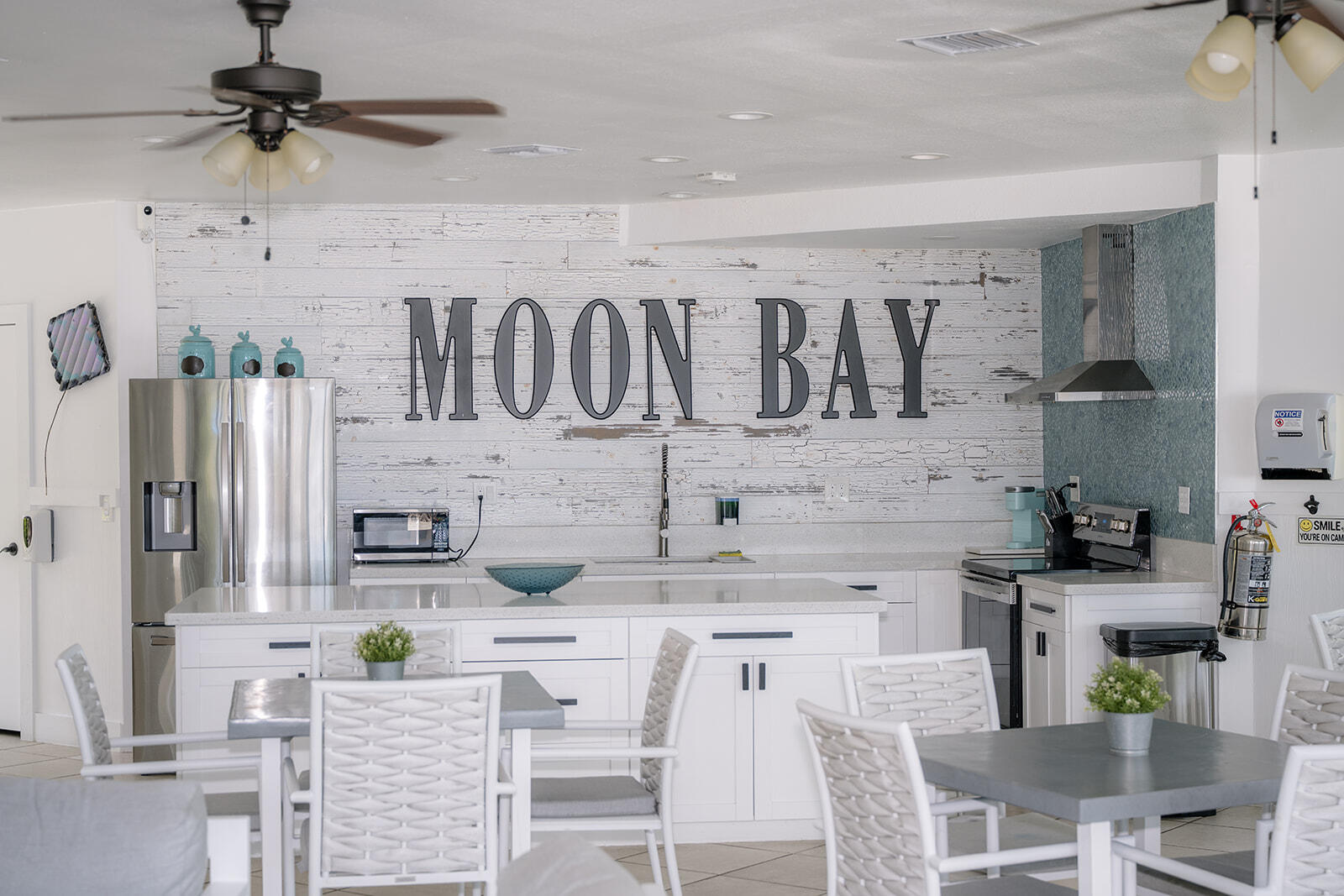 KEY LARGO, Florida, 33037, United States, 2 Bedrooms Bedrooms, ,2 BathroomsBathrooms,Residential,For Sale,1995585