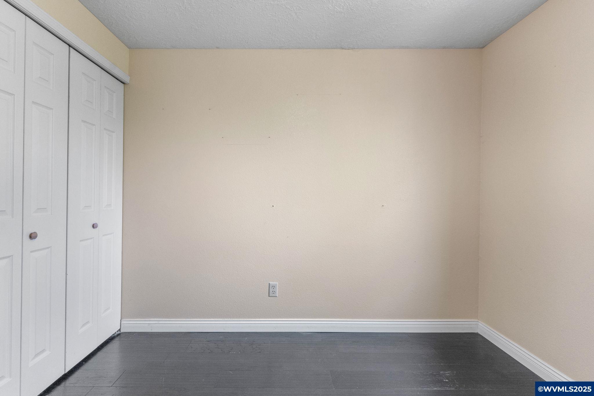 Salem, Oregon, 97306, United States, 5 Bedrooms Bedrooms, ,3 BathroomsBathrooms,Residential,For Sale,1699084