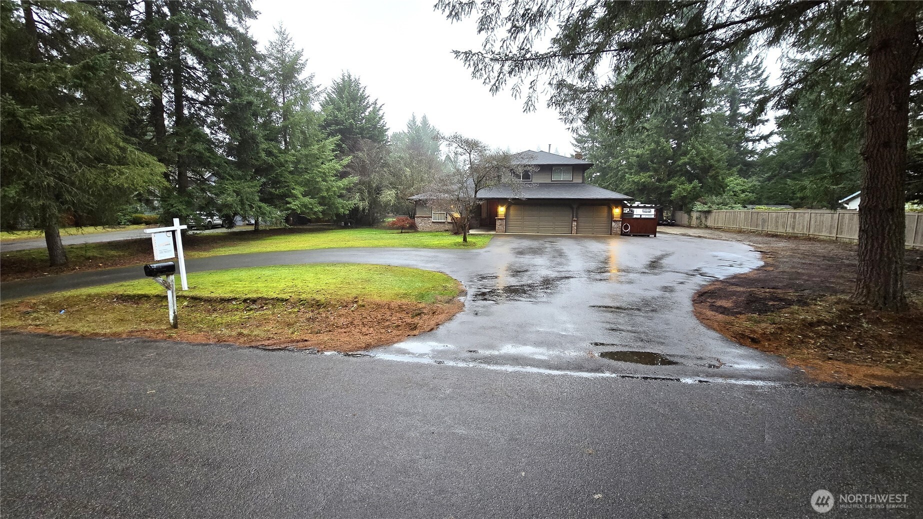 Kent, Washington, 98042, United States, 3 Bedrooms Bedrooms, ,3 BathroomsBathrooms,Residential,For Sale,2001526