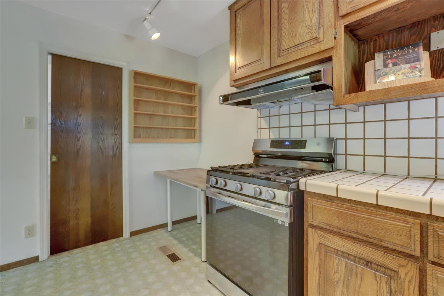 Nevada City, California, 95959, United States, 2 Bedrooms Bedrooms, ,2 BathroomsBathrooms,Residential,For Sale,1982530