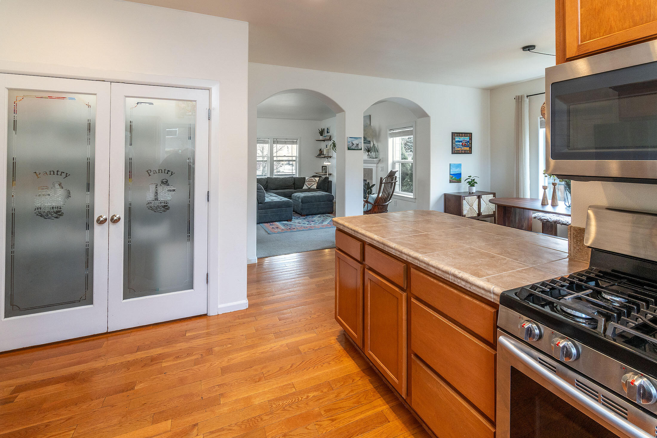 Bend, Oregon, 97701, United States, 3 Bedrooms Bedrooms, ,3 BathroomsBathrooms,Residential,For Sale,1991752