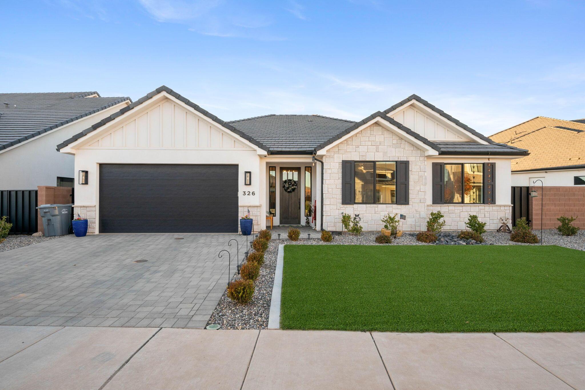 Washington, Utah, 84780, United States, 4 Bedrooms Bedrooms, ,2 BathroomsBathrooms,Residential,For Sale,2005591