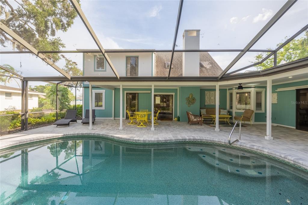 Sarasota, Florida, 34243, United States, 3 Bedrooms Bedrooms, ,4 BathroomsBathrooms,Residential,For Sale,1941793