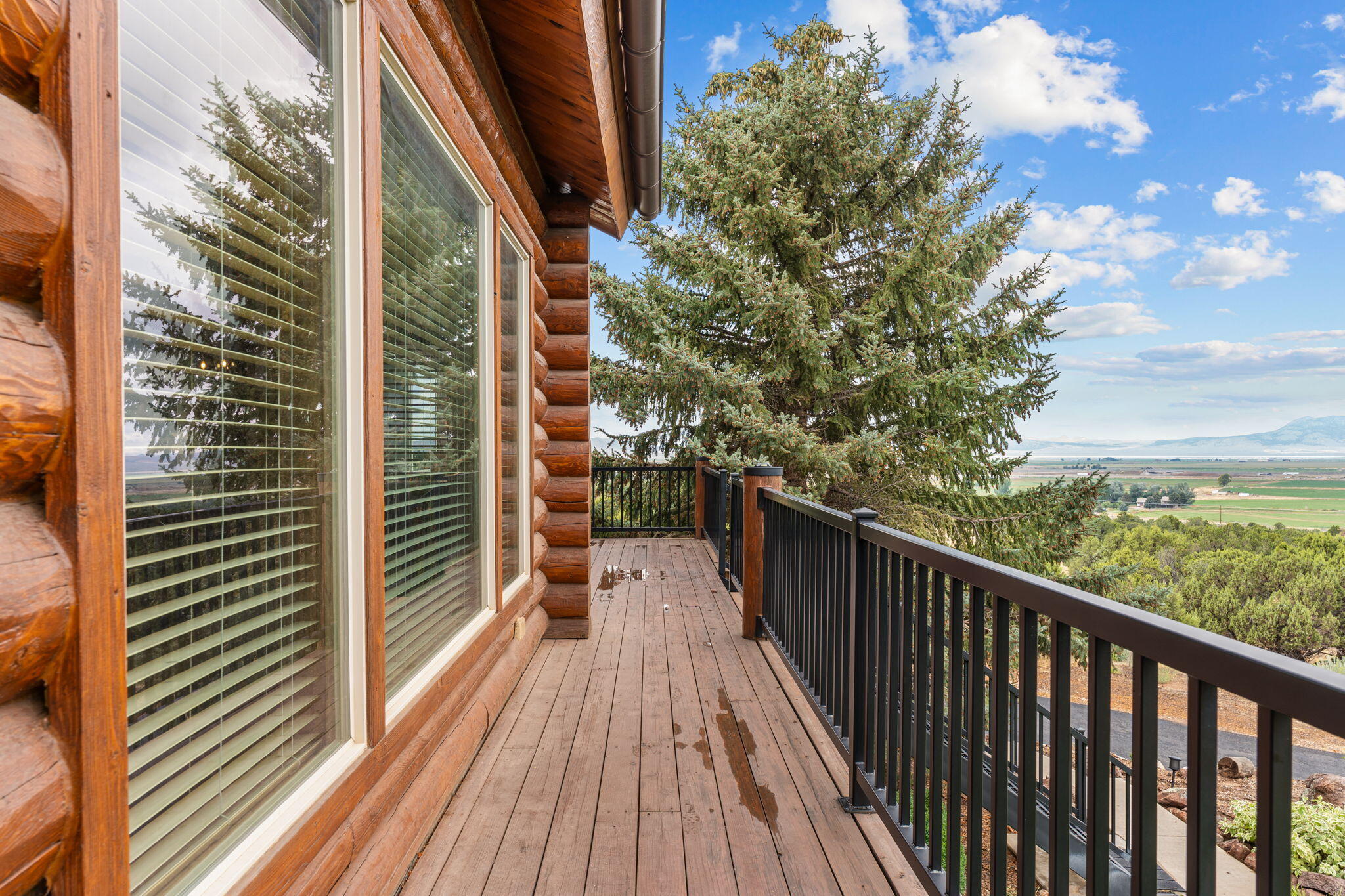 Parowan, Utah, 84761, United States, 5 Bedrooms Bedrooms, ,5 BathroomsBathrooms,Residential,For Sale,1976313