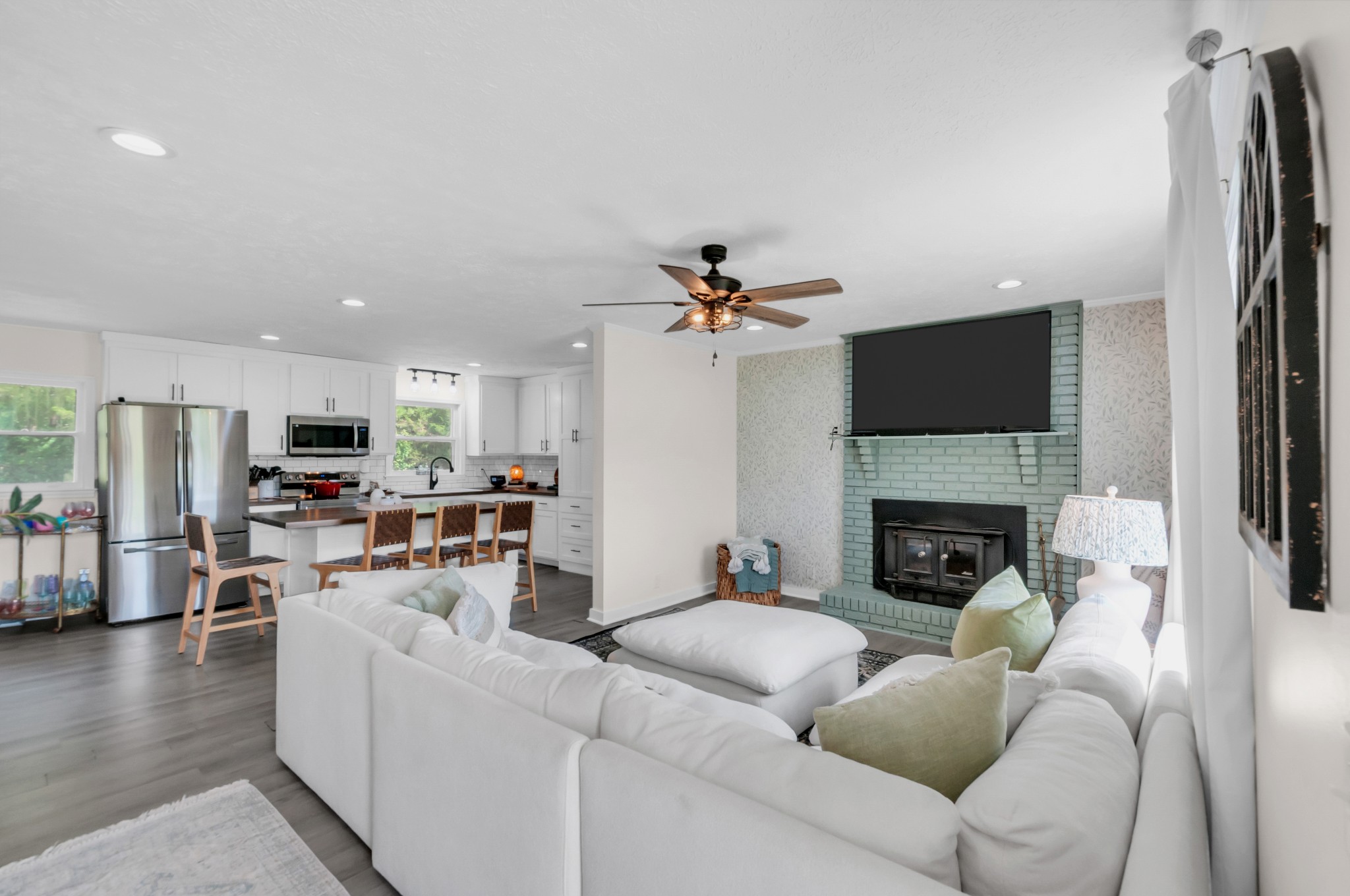  425 E Piney Rd, Dickson, TN, 37055 - 物件實景
