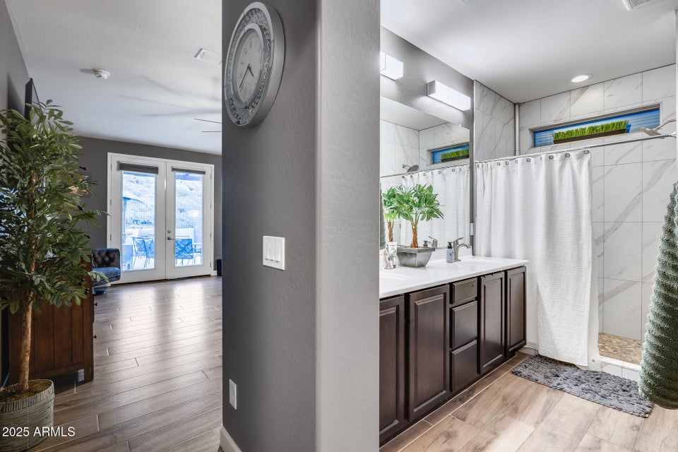 Peoria, Arizona, 85383, United States, 3 Bedrooms Bedrooms, ,Residential,For Sale,1982849