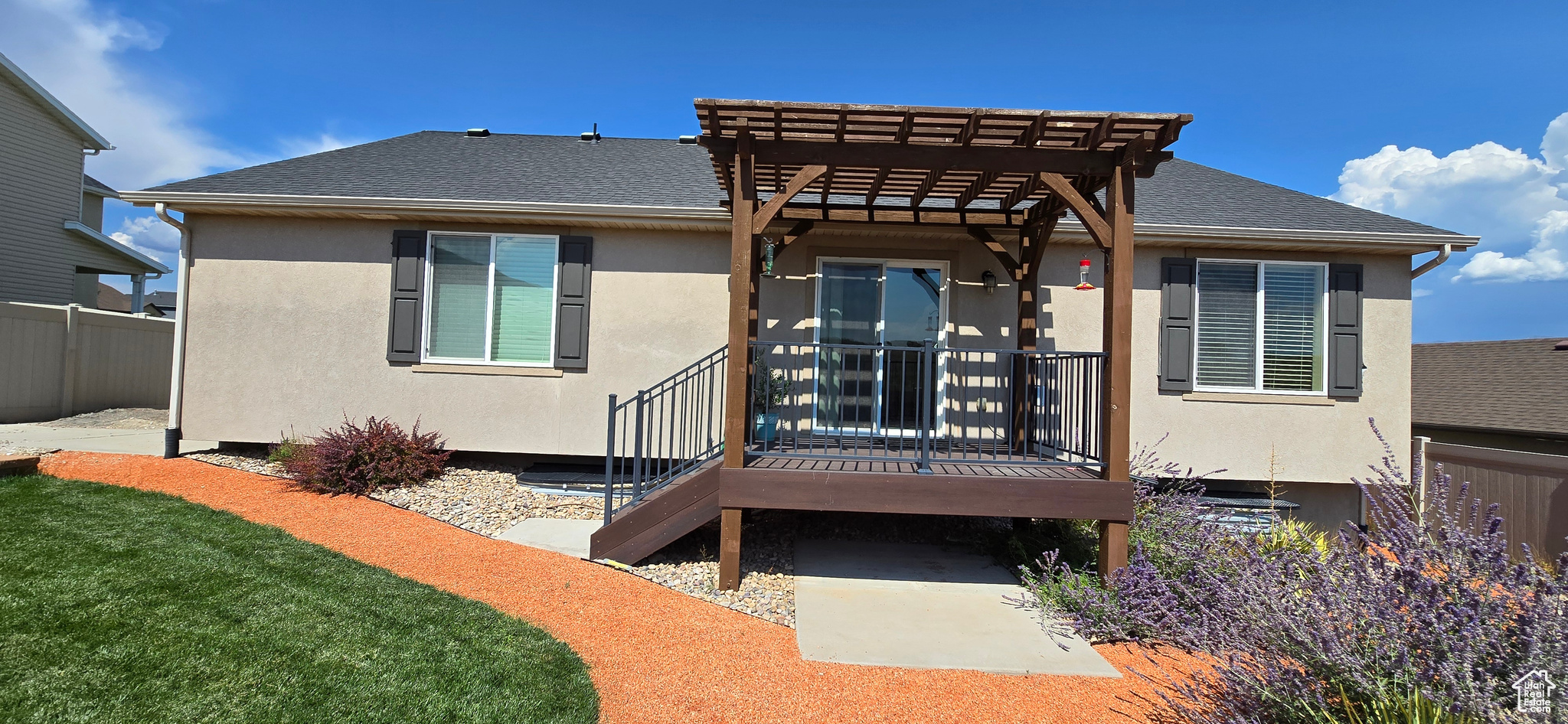 Saratoga Springs, Utah, 84045, United States, 3 Bedrooms Bedrooms, ,2 BathroomsBathrooms,Residential,For Sale,1942303