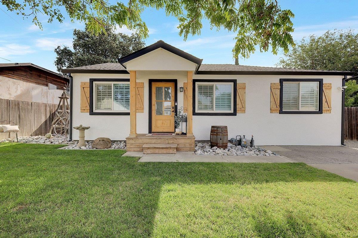Elm St, Sutter, CA 95982