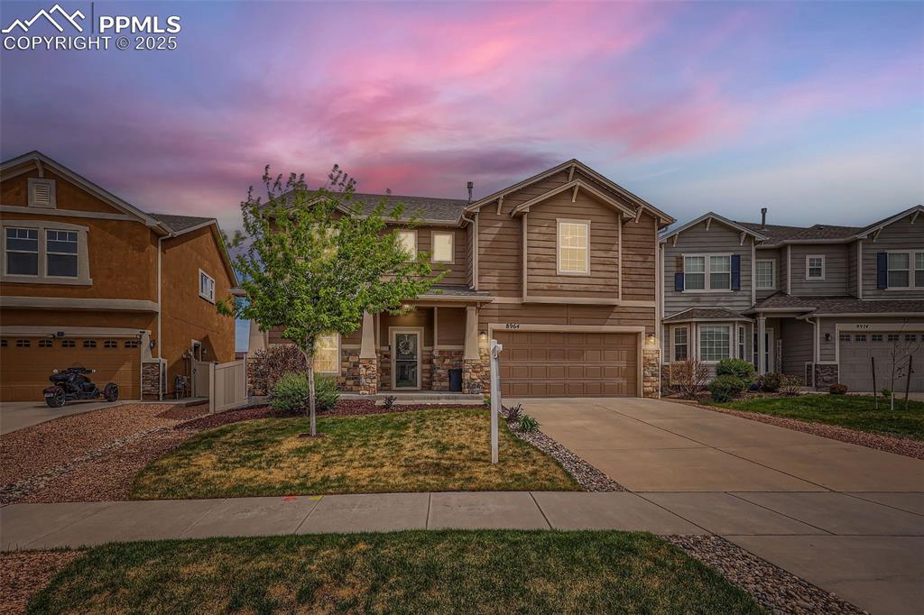 Colorado Springs, Colorado, 80908, United States, 3 Bedrooms Bedrooms, ,3 BathroomsBathrooms,Residential,For Sale,1898644